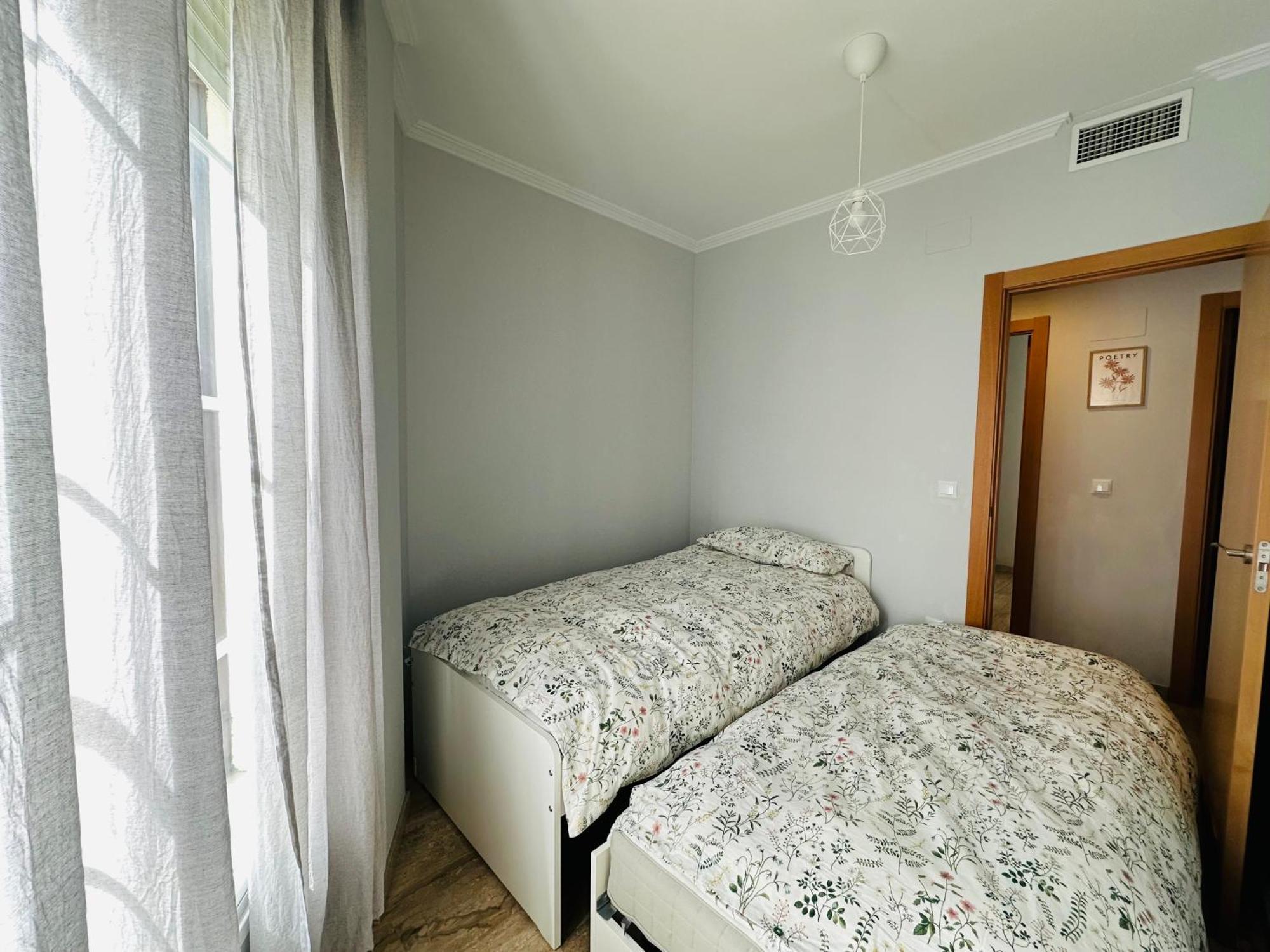 Apartamento Parque Miraflores Кордова Экстерьер фото